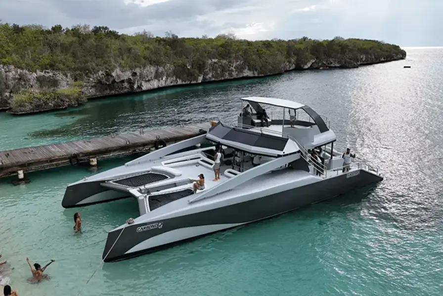 Carbono 60ft Yacht Tour
