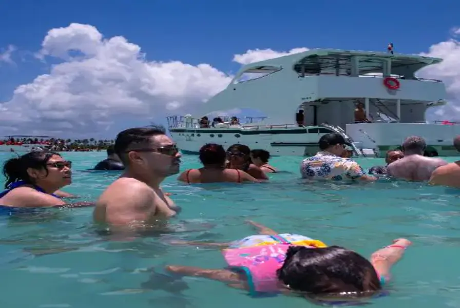 Private Catamaran Isla Saona 8 Hours Tour