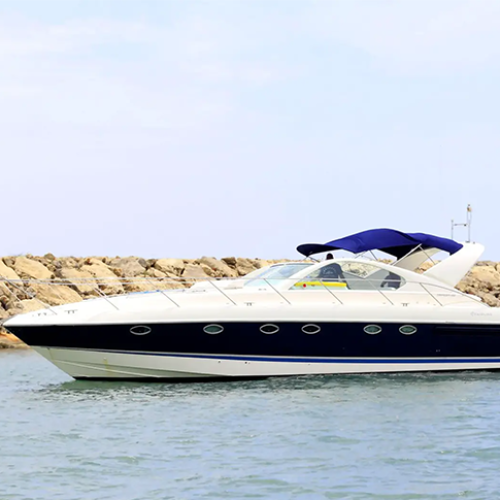 2 Infinity Fairline 50 ft