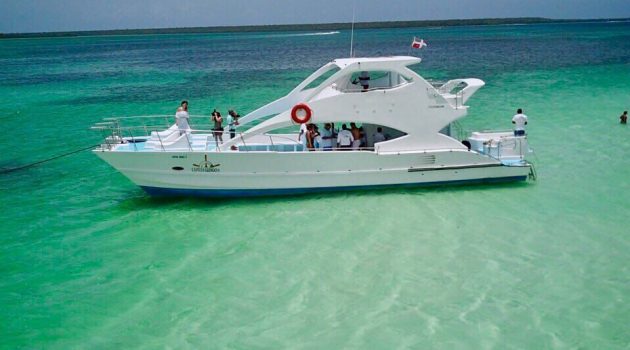 2 Private Catamaran Isla Saona 8 hours