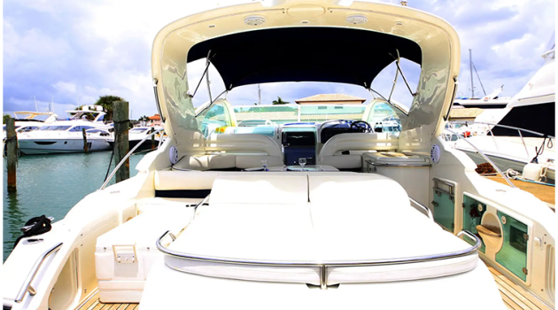 5 Infinity Fairline 50 ft