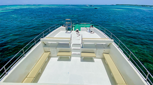 5 Private Catamaran 6 hours