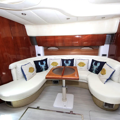 7 Infinity Fairline 50 ft