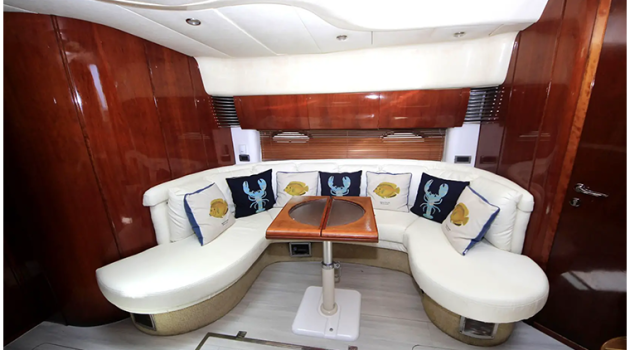 7 Infinity Fairline 50 ft