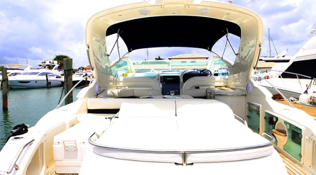 8 Infinity Fairline 50 ft